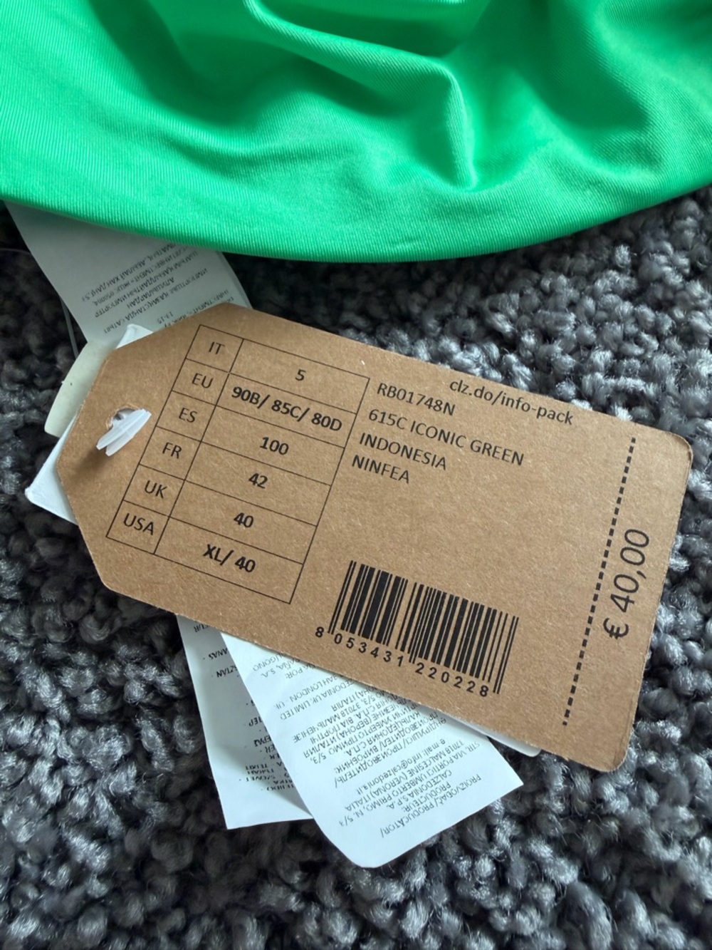 Calzedonia Green Bikini Top XL 40 Underwire Twist Front NWT Adjustable - Picture 5 of 9